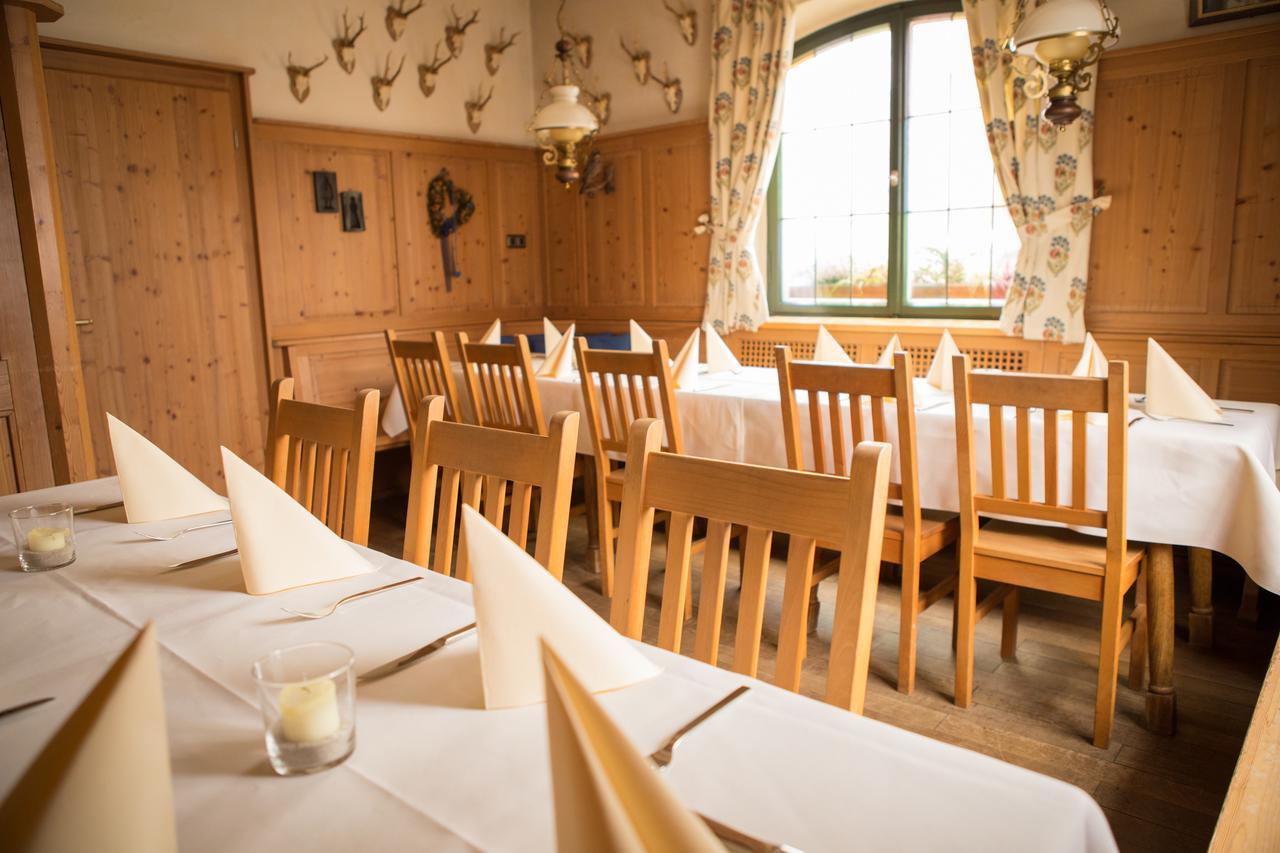 Hotel Zum Hirsch Wertingen Kültér fotó