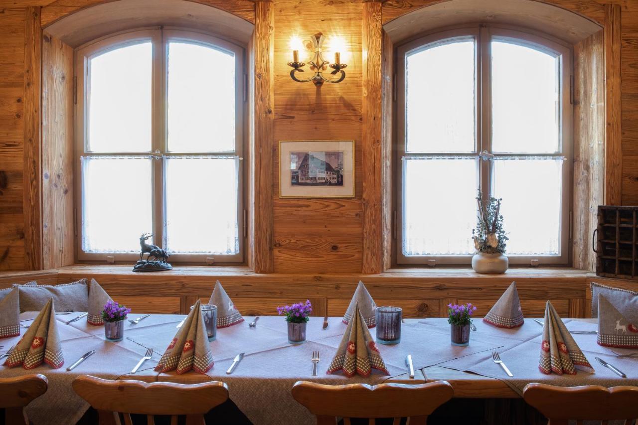 Hotel Zum Hirsch Wertingen Kültér fotó